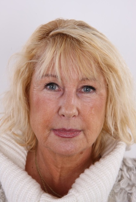 oma groepsseks naakt hoge kwaliteit foto's