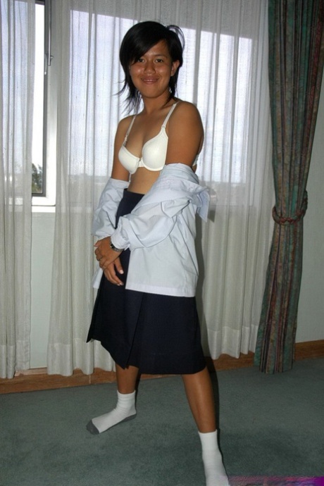 asian undressing free porn image