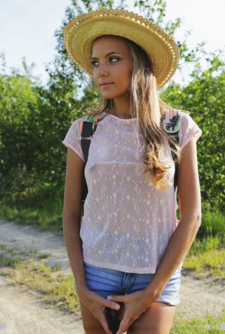 Katya Clover perfect star pictures
