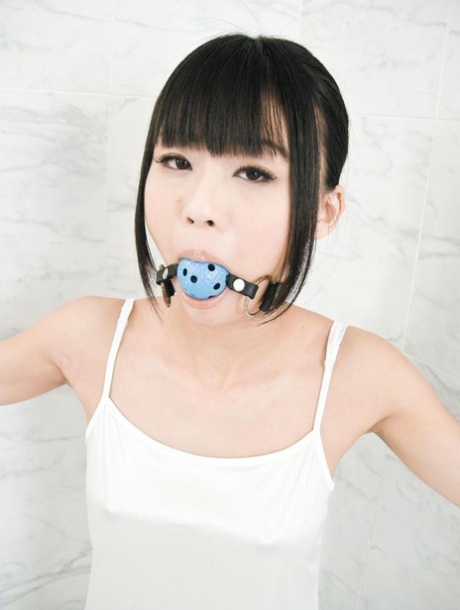 日本のBDSM ヌード 画像