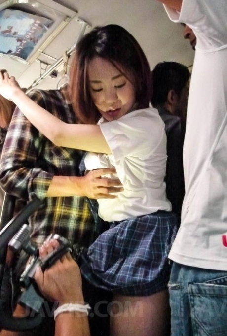 gangbang asiatica esclusivo per adulti immagini