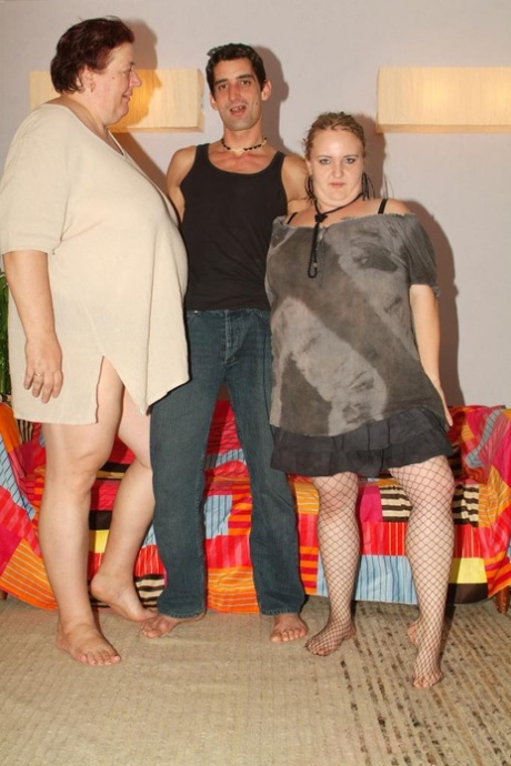 trío de mujeres gorditas mejor foto