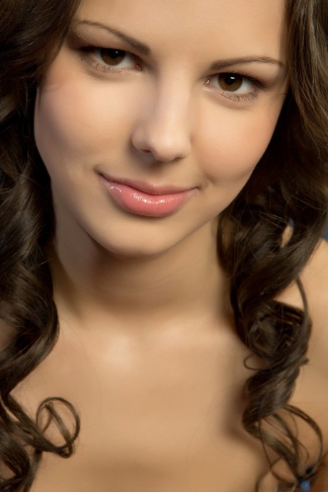 Sandra Lauver model high quality img