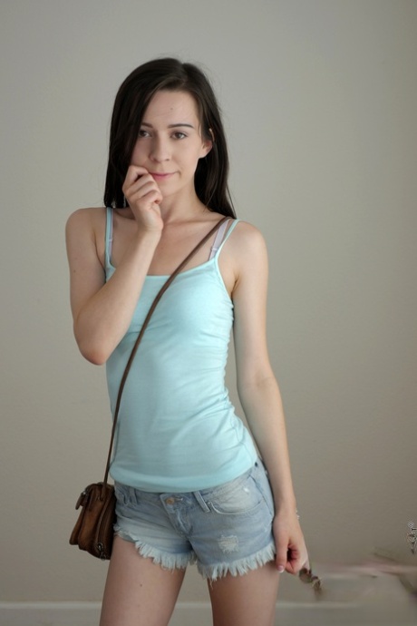 ubrany nastolatek nagi hd galerie
