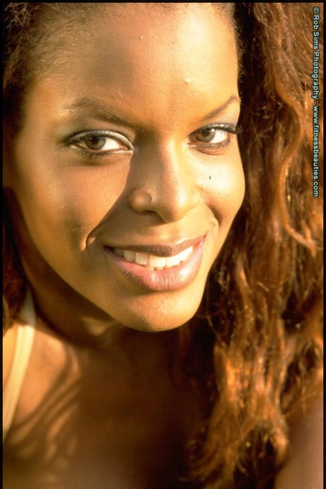 ebony face hot sexy pic