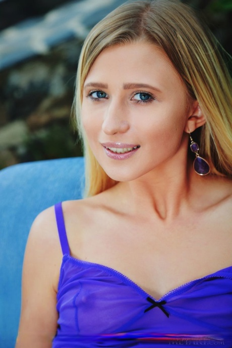 Lisa Dawn model free photo