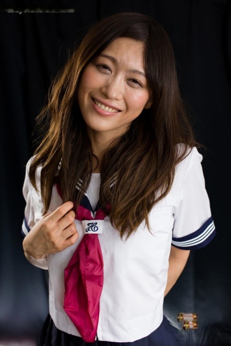 日本女学生 熱門色情片 影像