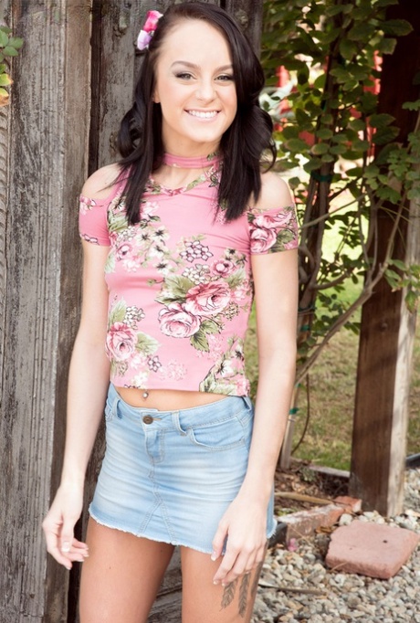 Kylie Martin pornstar adult picture