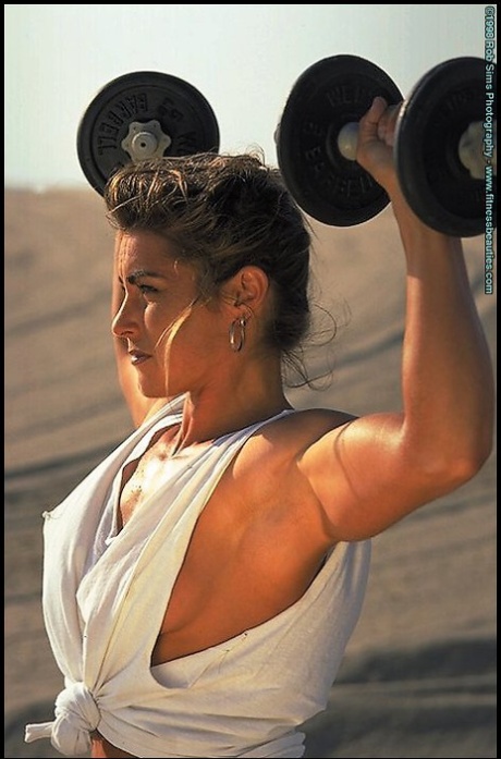 muscular women beautiful naked photos