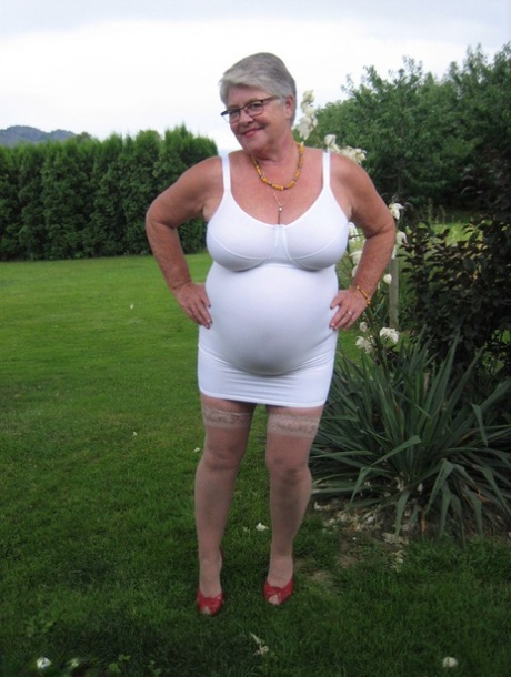 ssbbw oma naakt pornografisch afbeelding