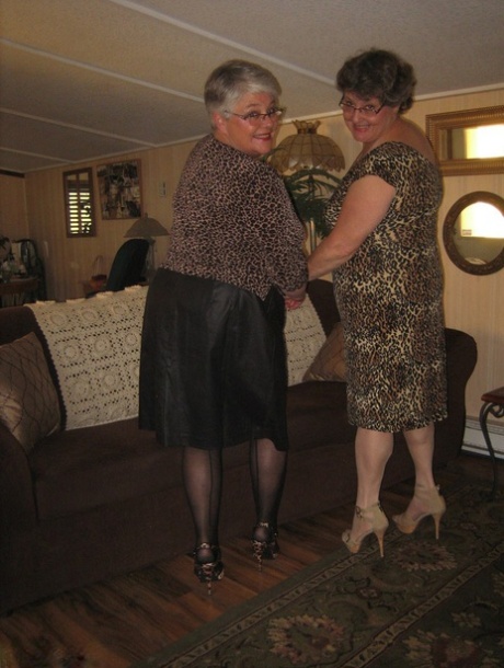 nonna grassa porno gratis Immagine