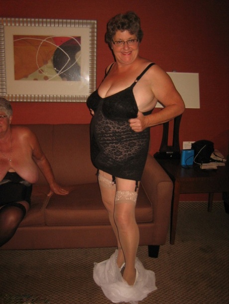 granny slut hot porn photos