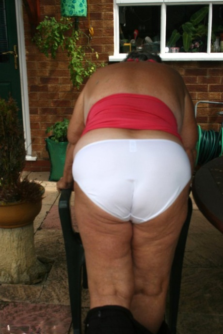 Grandma Libby naked pornstar galleries