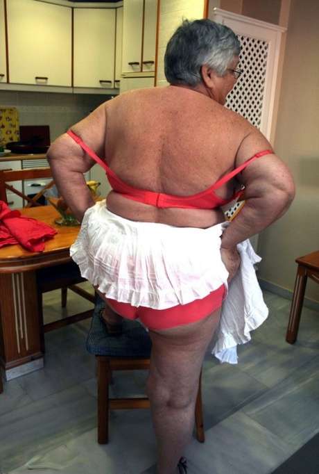 Oma mit dickem Arsch xxx sex foto