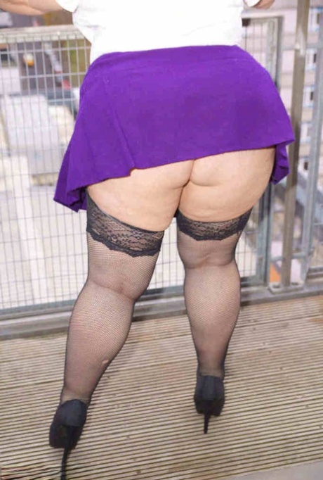 fat legs free xxx pictures