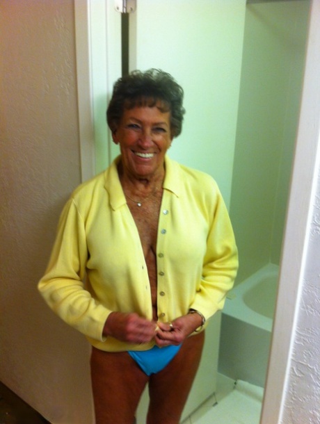 wrinkled granny nice pics