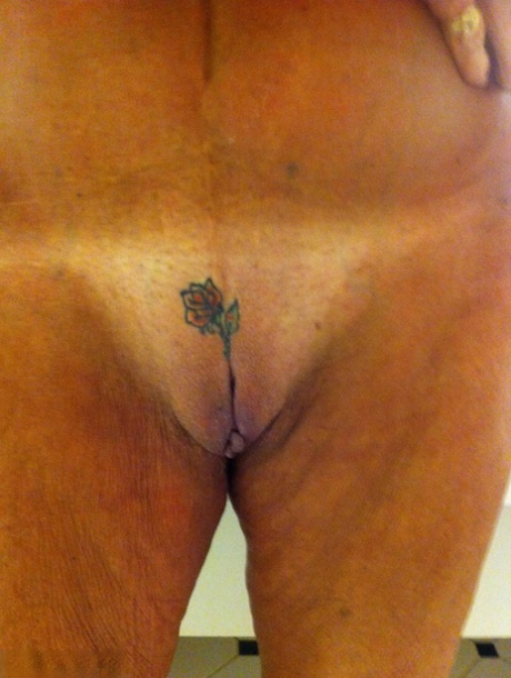 reife Blondine mit großen Titten hübsche sex fotos