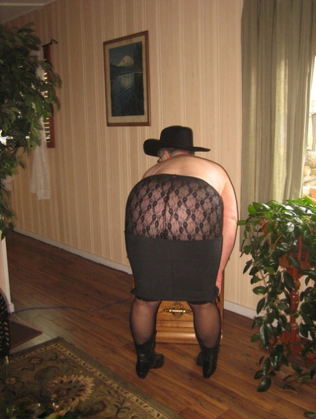 Oma mit großem Arsch top nette galerie