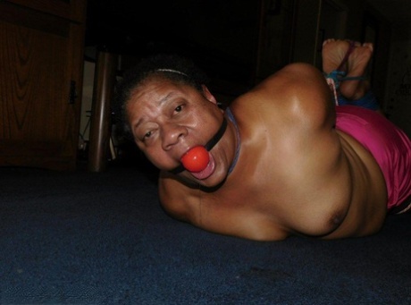 svart bdsm perfekt bild