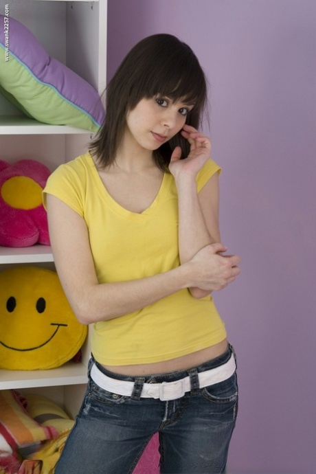 Ariel Rebel sexy actress archive