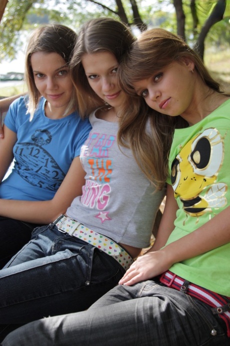 ragazza giovane xxx adulto immagine