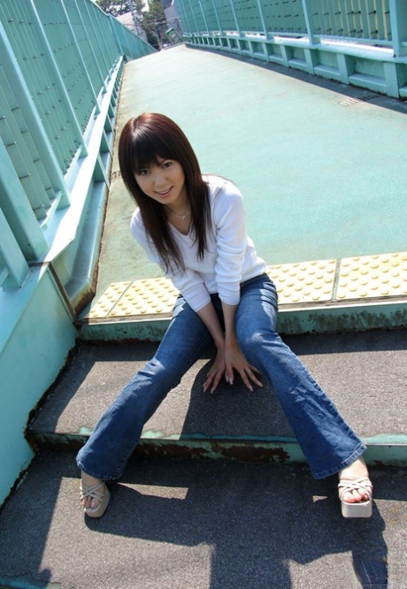 asiatiske jeans art fine img