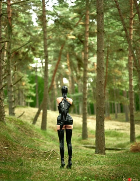 Latex-BDSM erotische perfekte bild