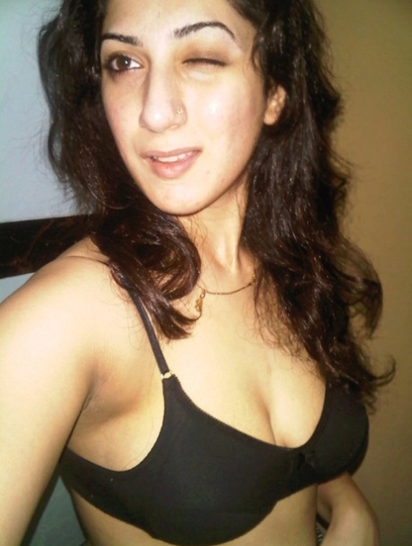 desi nudes fine gallerier
