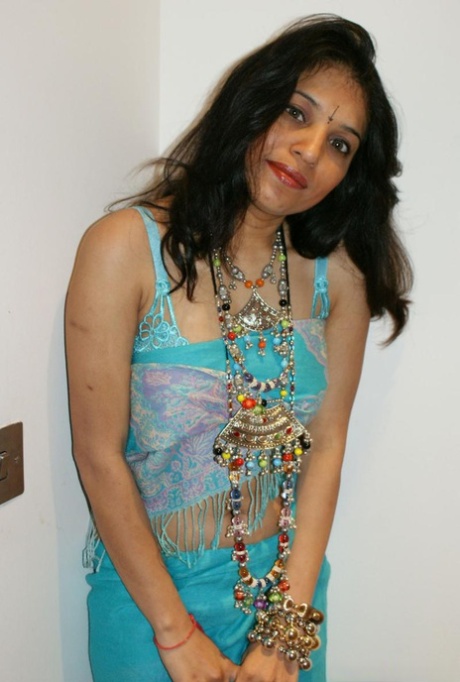 Kavya Sharma art star pictures