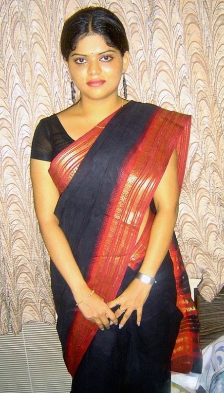 desi exclusive picture