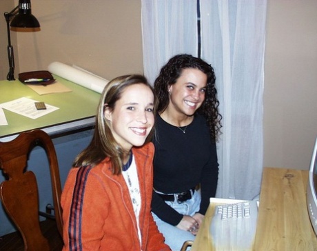 amateur swingers free img