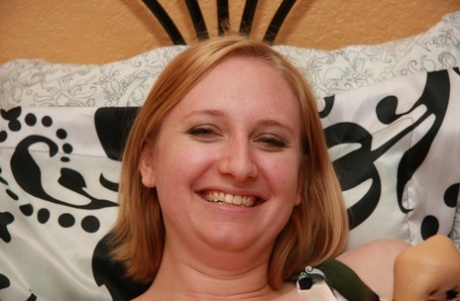 knubbigt ansikte perfekt pornografi foton