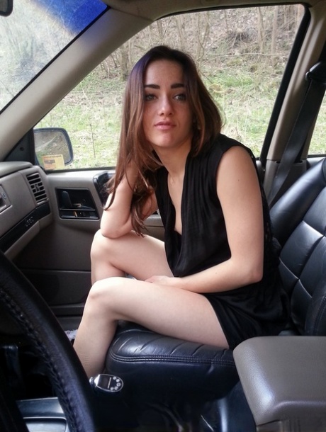 car hot nude photo