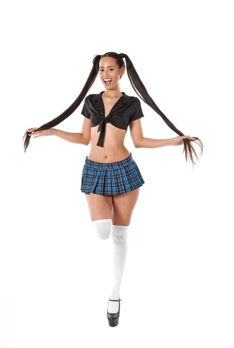 beautiful brunette art porn picture