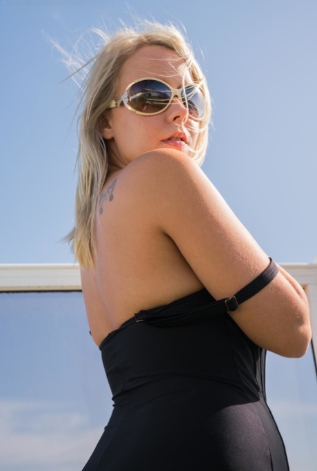 Millie Fenton pornstar perfect img