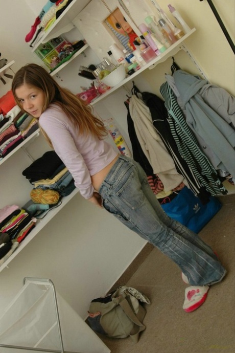 Milf-Fußjob freie nackt foto