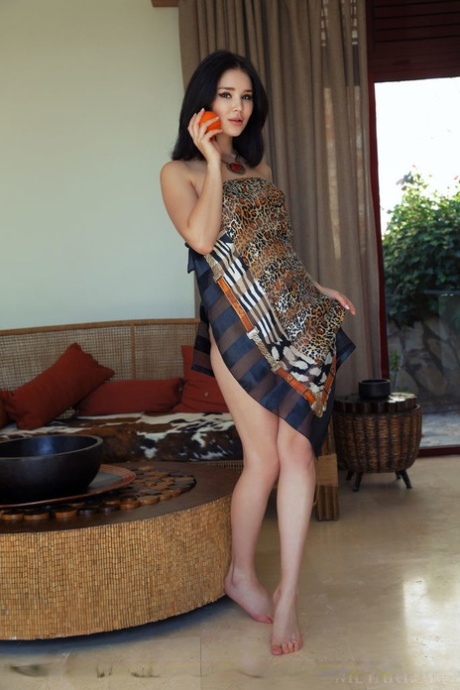 milf asiatica caldo perfetto Immagine
