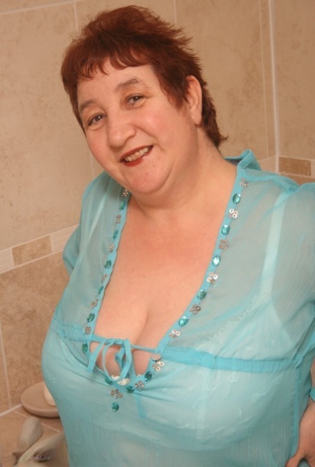 tlustá zrzka špičková pornografie archiv