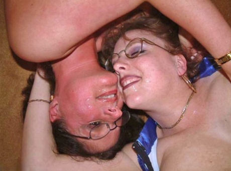 sperma sugli occhiali bello esclusivo Immagine
