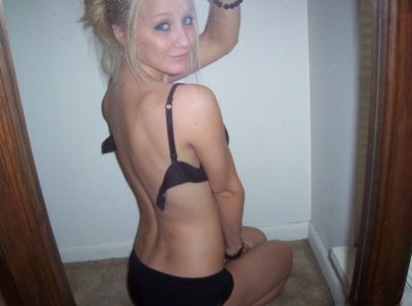 lingerie selfie hot porn photo