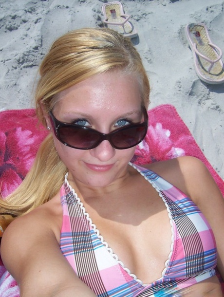 léchage de chatte ébène xxx gratuit collection