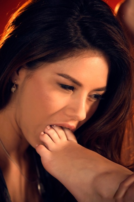 succhiarsi le dita dei piedi bel sesso gallerie