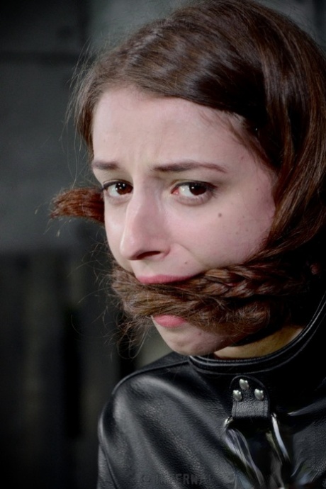 teen bdsm sex pic