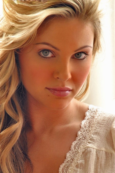 Jesse Capelli model hd pictures