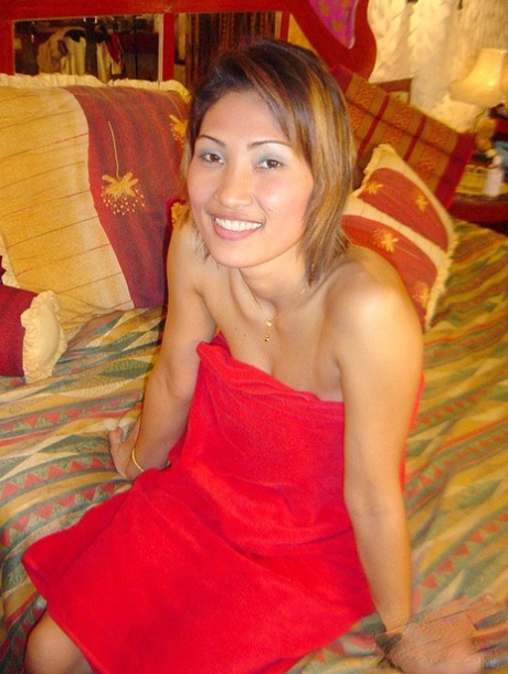 milf tailandesa hermosa adulta galerías