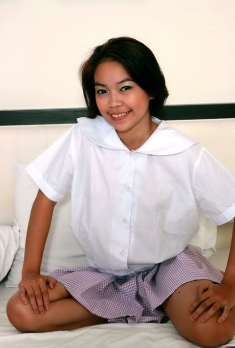 thai teen sexy naked images