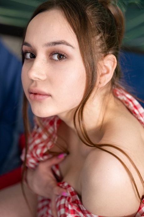 teen face hot nude images