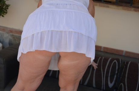 bbw青少年他妈的 性感裸體 照片