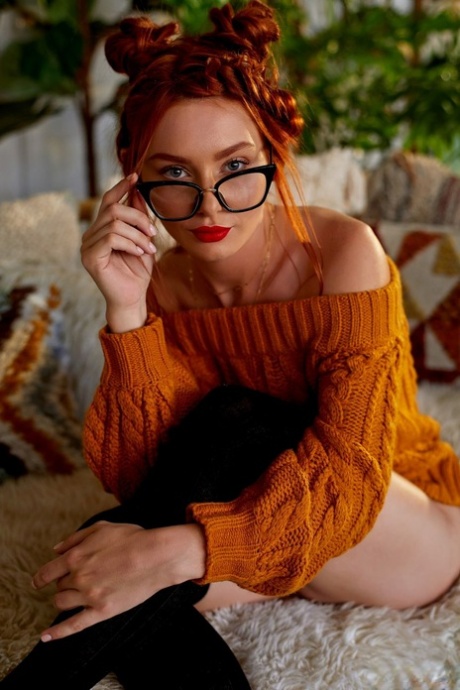 redhead glasses top images