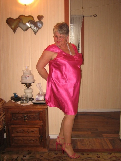 mormor strumpbyxor sexig gratis samling